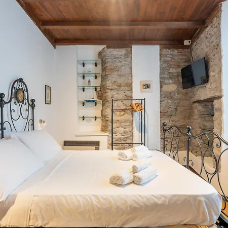 Apartment Historic Borgo Campidoglio 5