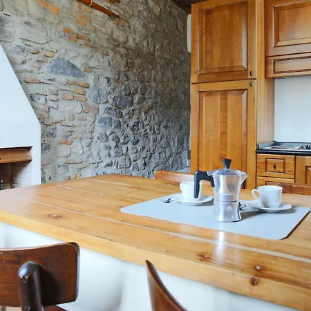 Apartament Historic Borgo Campidoglio 5 Lenno