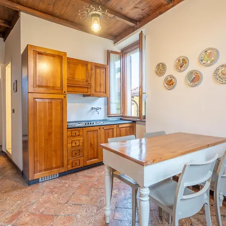 Lejlighed Historic Borgo Campidoglio 5 *